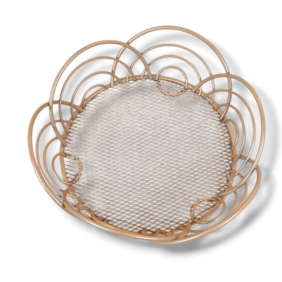 Pier 1 Imports Ardola Tray Gold Metal Mesh Fruit Basket Decorative Serving 8x3x3 - Picture 2 of 7